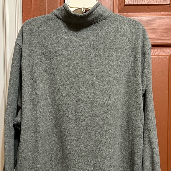 The North Face 1/4 zip - Picture 7 of 8